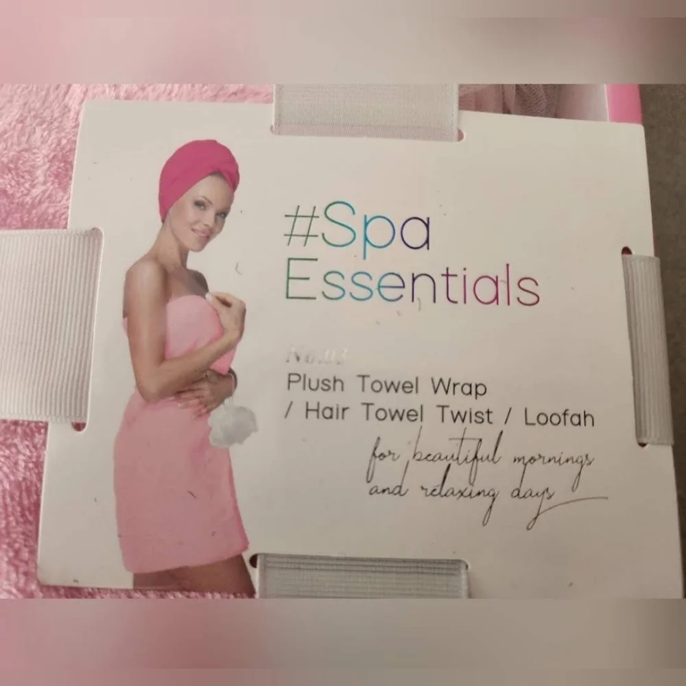 Spa Essentials Towel Wrap Set. NIB
